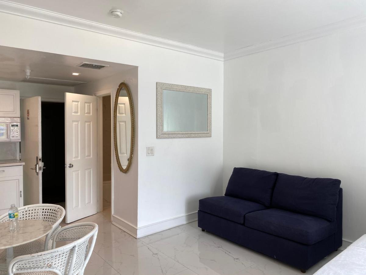 Sobe Ocean View Ocean Dr Charming Studio -316 Miami Beach Bagian luar foto
